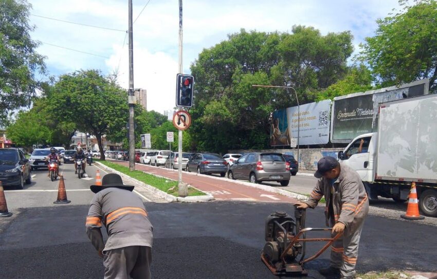  Operação tapa-buraco avança em 30 bairros de João Pessoa e reforça manutenção durante período chuvoso