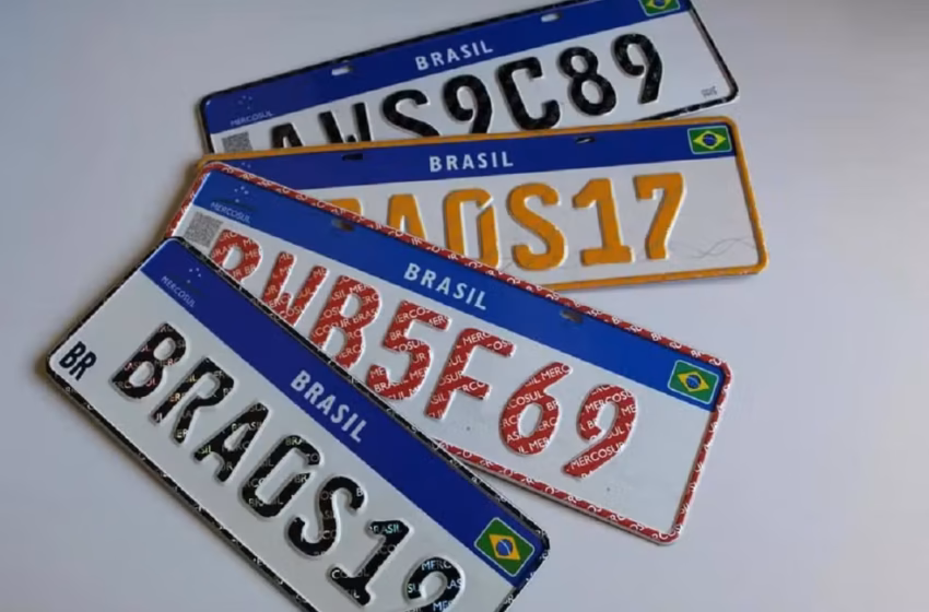  Câmara aprova projeto que pode trazer de volta cidade e estado nas placas de veículo