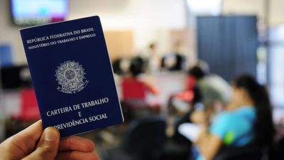  Brasil gera 228 mil empregos formais em março e supera 613 mil vagas no trimestre