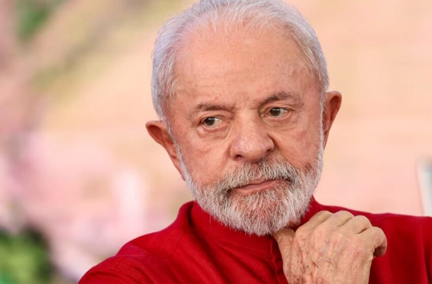  Lula passará por procedimento dermatológico na cabeça e tratamento no punho hoje em hospital de São Paulo