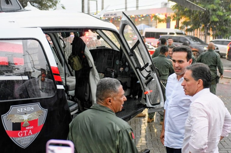 Governador Lucas Ribeiro entrega helicóptero Acauã 3 e reforça Segurança Pública em Campina Grande