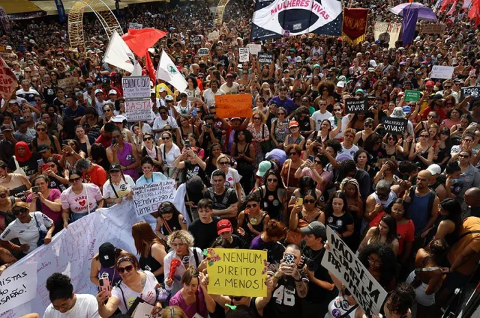  Senadora propõe punições mais rígidas para crimes graves contra mulheres