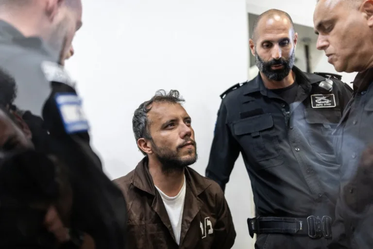  Libertado por Israel, Thiago Ávila é enviado ao Cairo após dias detido