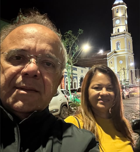  Jornalista Clilson Júnior sofre acidente de carro em Santa Rita; esposa sai ilesa