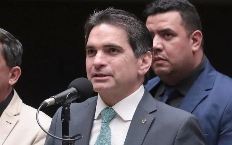 Murilo Galdino cobra definição da chapa governista e defende Adriano como vice