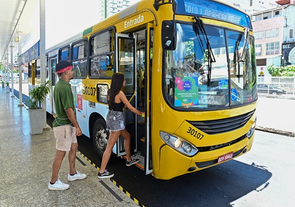  Tarifa zero no transporte público pode injetar até R$ 60 bilhões por ano na economia, aponta estudo