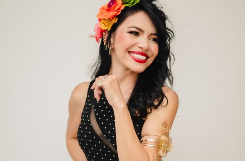  Clima junino toma conta do Sabadinho Bom com a cantora Eloisa Olinto
