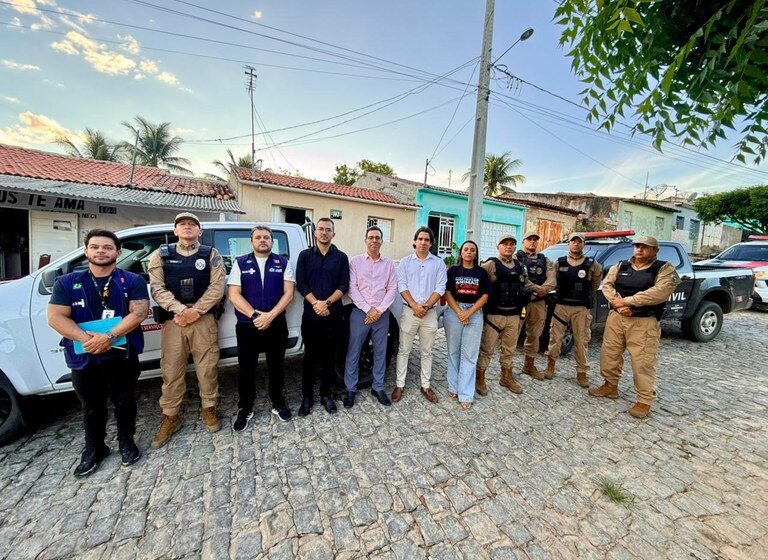  Governo da Paraíba intensifica força-tarefa contra envenenamento de animais em Teixeira