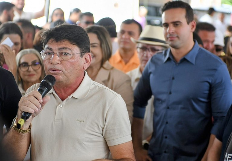  Governador Lucas Ribeiro inaugura primeira creche da zona rural de Jericó e ressalta ampliação da rede de educação infantil na Paraíba