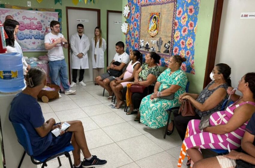  Prefeitura realiza oficina na USF Jardim Miramar para ensinar gestantes e cuidadores como agir em casos de engasgos