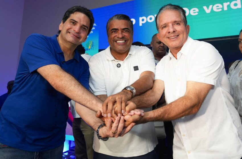  Cicinho Lima lança oficialmente pré-candidatura a deputado estadual ao lado de Murilo Galdino e Nabor Wanderley