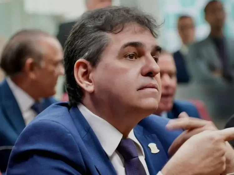  Fábio Carneiro apresenta cinco emendas à LDO voltadas à saúde, meio ambiente e patrimônio histórico de João Pessoa