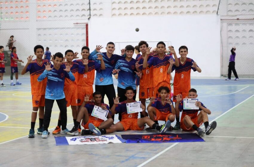  Alunos da rede municipal conquistam título da Copa Nordeste Infantil Masculino de Handebol