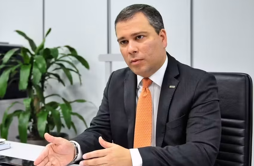  PF sinaliza interesse em delação de ex-presidente do BRB após rejeitar proposta de Vorcaro