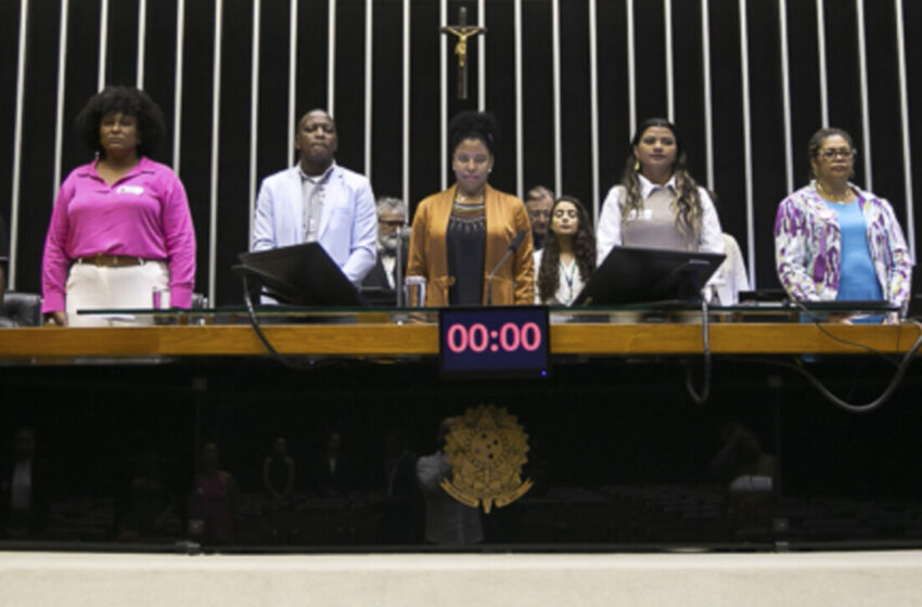  Candidaturas femininas crescem 925%, mas presença no Congresso avança pouco e segue abaixo de 20%
