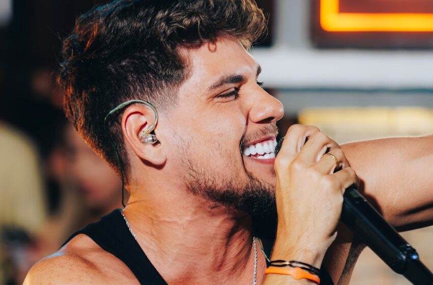  São João de Campina Grande entra na reta final com shows de Nuzio Medeiros, Kadu Martins e outras atrações nesta quinta-feira (25)