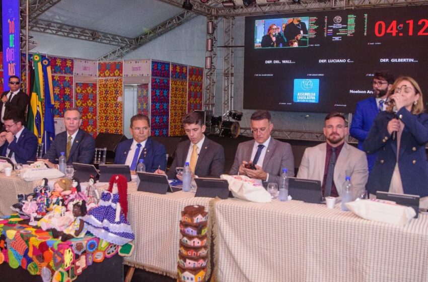  ALPB aprova lei que transforma em política pública aulas do Enem na TV Assembleia