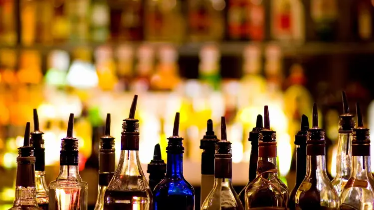  Procon intensifica fiscalização de bebidas em festas juninas com projeto “São João Livre de Metanol” em diversas cidades da Paraíba