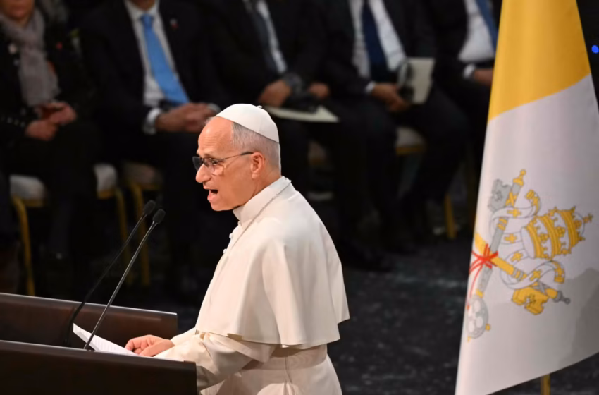  Papa Leão XIV cobra ação conjunta sobre migração e pede que países coloquem dignidade humana no centro das políticas