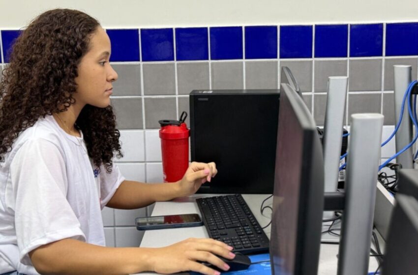  Senai abre 10 mil vagas em cursos gratuitos com auxílio de até R$ 1.200 por mês