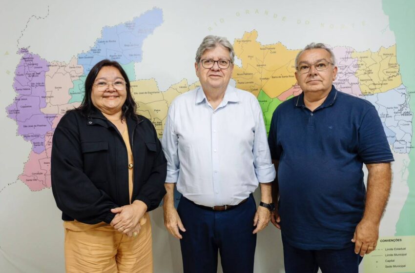  Lideranças de Frei Martinho reforçam apoio à pré-candidatura de João Azevêdo ao Senado
