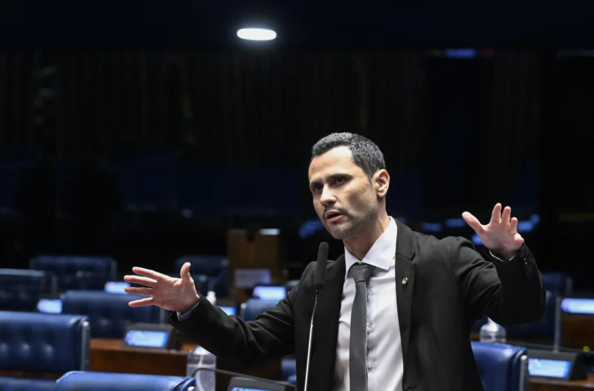  Caso inusitado: líder isolado nas intenções de voto, Cleitinho tem candidatura barrada pelo Republicanos em MG