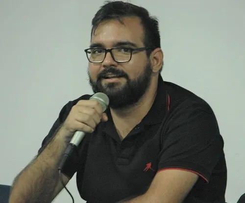  PSOL reúne filiados para homologar candidatura de Olímpio Rocha ao Palácio da Redenção