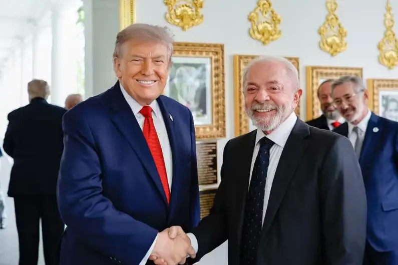  Governo Federal amplia Plano Brasil Soberano com R$ 18,5 bilhões em crédito para empresas afetadas por tarifas dos EUA