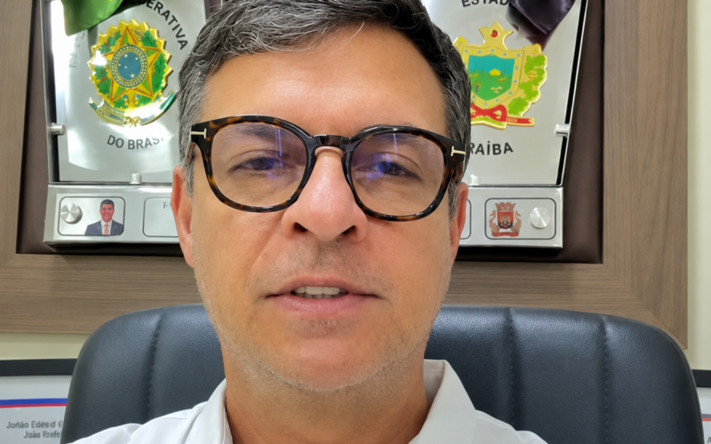  Vitor Hugo critica gestão de Evilásio e aposta no retorno de Edvaldo Neto à Prefeitura de Cabedelo