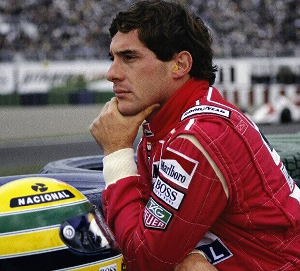  Ayrton Senna é reconhecido oficialmente como Herói da Pátria através de nova lei