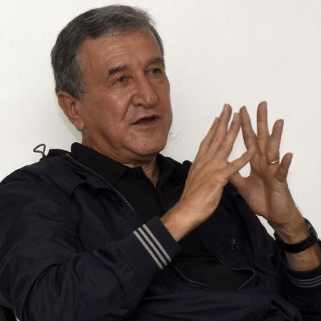  Parreira segue internado na UTI após agravamento de infecção pulmonar