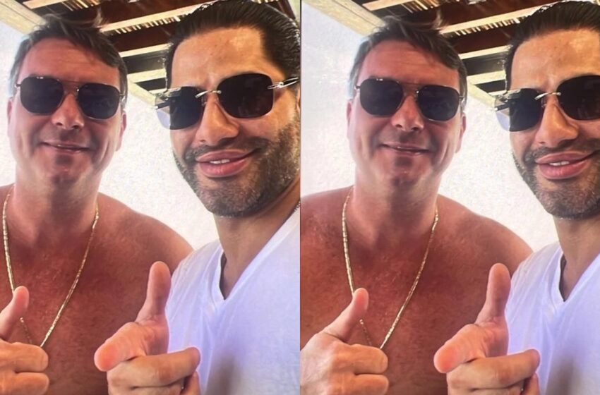  Foto de Flávio Bolsonaro ao lado de ‘Sicário’ vem à tona; senador nega conhecer chefe da milícia privada de Vorcaro