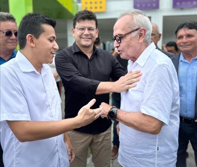  Cícero diz manter diálogo com Jackson Alvino e aposta em disputa em dois turnos