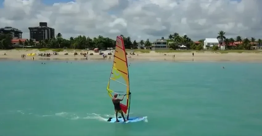  Litoral da Paraíba tem apenas dois trechos impróprios para banho neste fim de semana