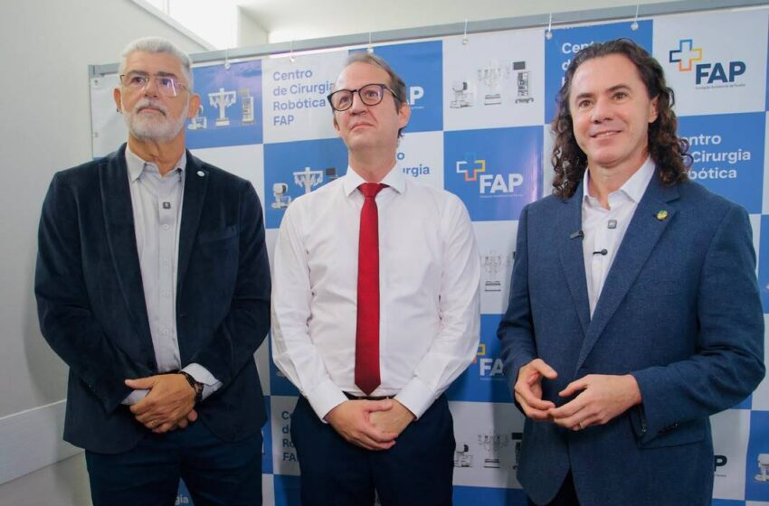  Veneziano confirma a destinação de R$ 5 milhões para aquisição de Robô Cirúrgico para o Hospital da FAP, em Campina Grande