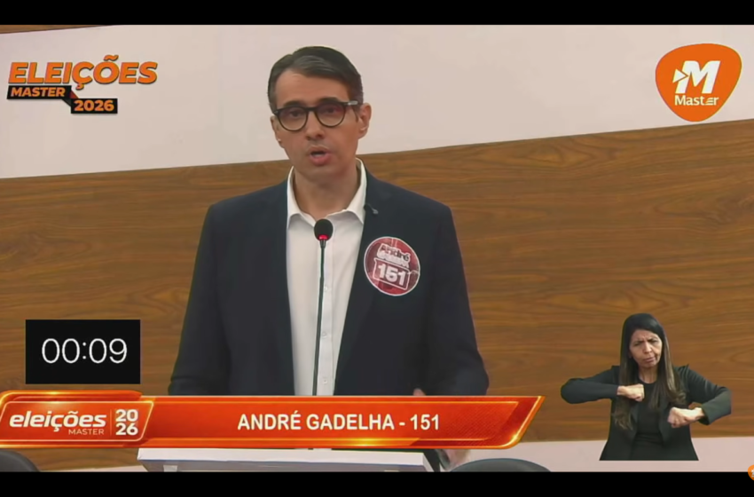  Ao lado de Nabor, André Gadelha cita Hugo Motta durante debate