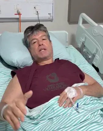  Ruy Carneiro é submetido a infiltração na coluna e pausa agenda eleitoral nesta quarta-feira (12)