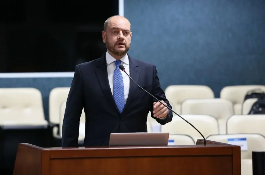  STF adia decisão sobre governo do RJ e Couto pode permanecer no cargo até 2027