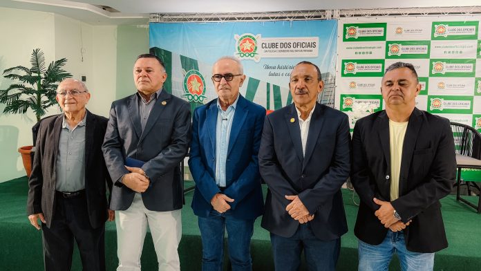 Cícero Lucena recebe demandas de policiais e bombeiros militares e promete valorização da categoria
