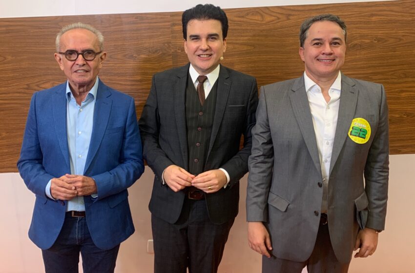  Estrategista político Caco Pereira detalha vitória de Alex Filho e da TV Master após ausência do candidato Lucas; entenda.