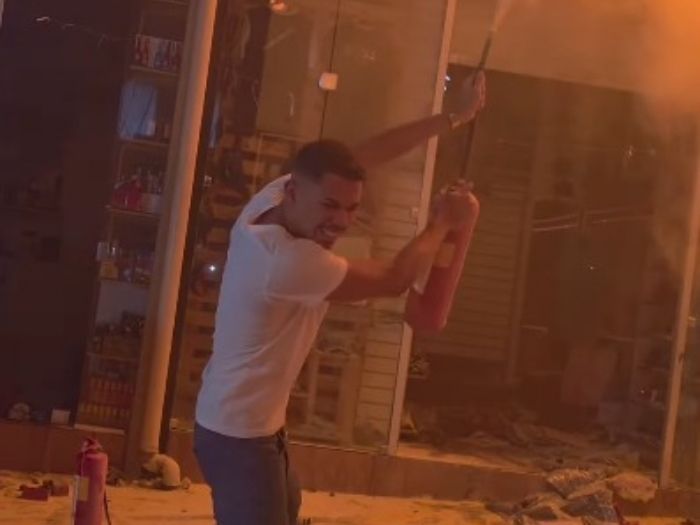 Permissionários repudiam candidato após gravações durante incêndio em Centro Comercial de João Pessoa