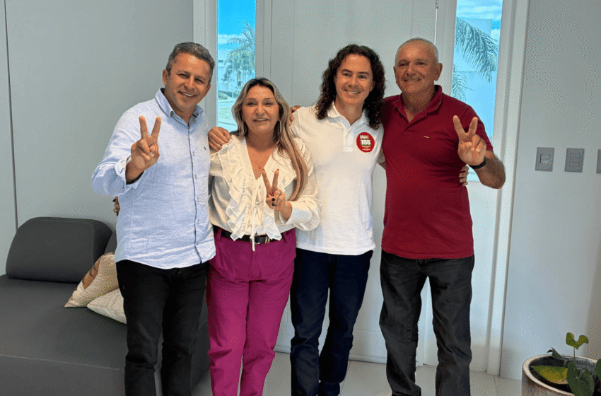  Veneziano recebe novo apoio político em Baraúna para disputa ao Senado