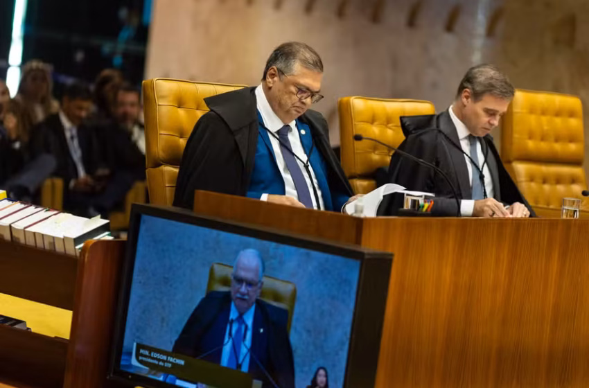  PF prioriza Flávio Dino e deixa André Mendonça fora de diligências sobre ‘Dark Horse’