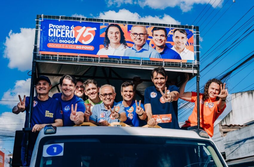  Cícero, Diogo, Romero, Veneziano, Dr. Jhony e Pedro unem forças em grande carreata por Campina Grande