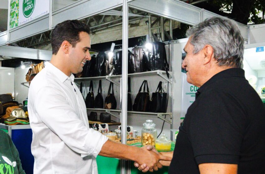  Lucas Ribeiro visita Exposição Paraíba Agronegócios e reforça compromisso do Governo com o crescimento do setor