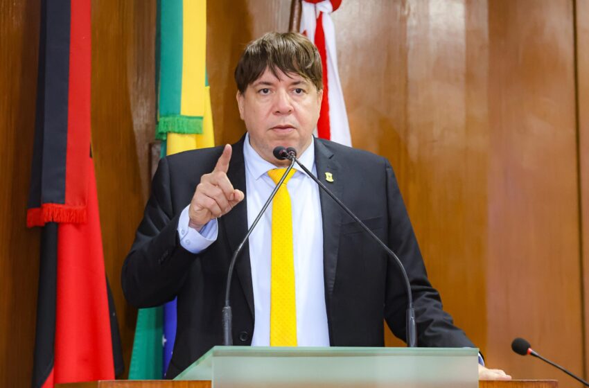  Guguinha diz que só deixará base de Léo Bezerra se prefeito quiser