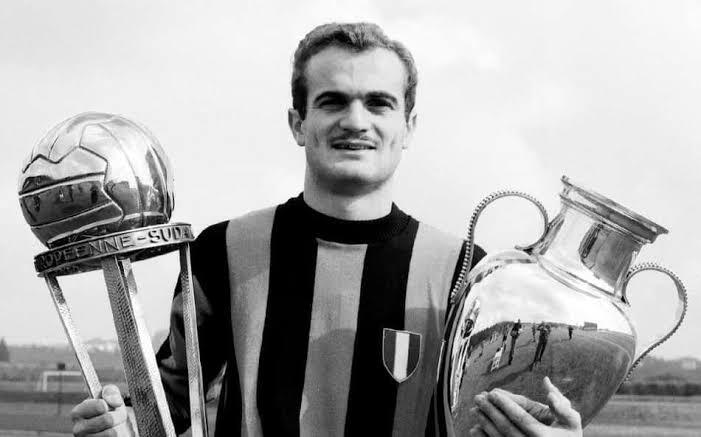  Sandro Mazzola, vice-campeão mundial contra o Brasil em 1970, morre aos 83 anos