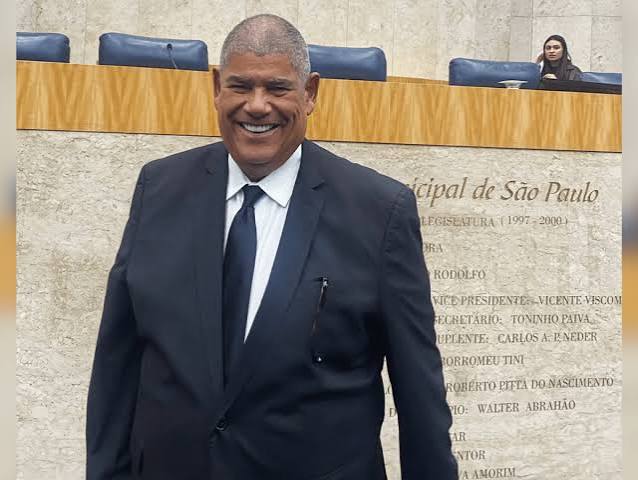  Milton Leite se entrega à polícia após ser alvo de operação que investiga ligação com o PCC